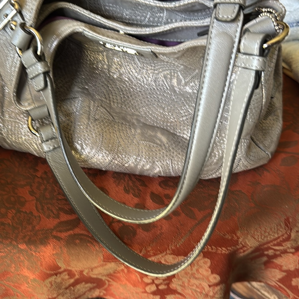 Coach Silver Shoulder Bag - Picture 10 of 11